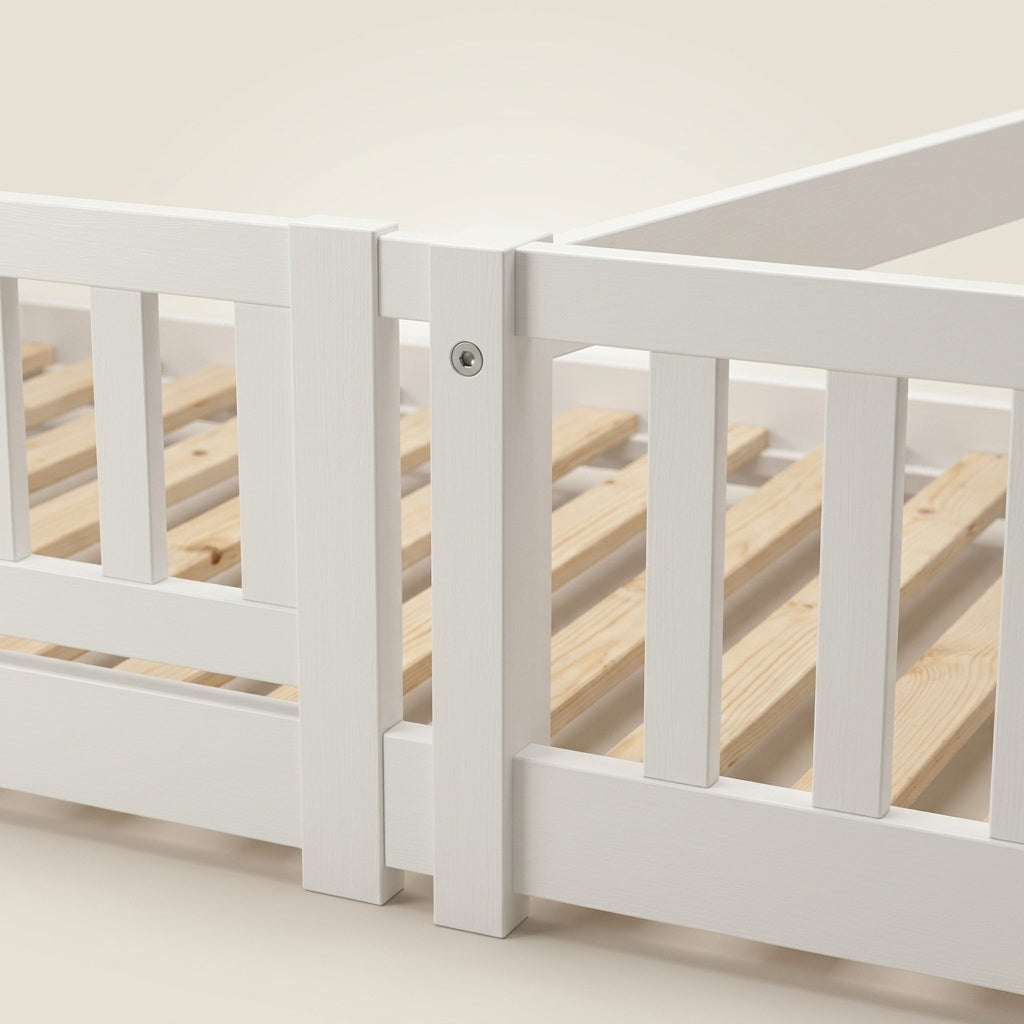 Montessori-Bodenbett aus weißem Massivholz
