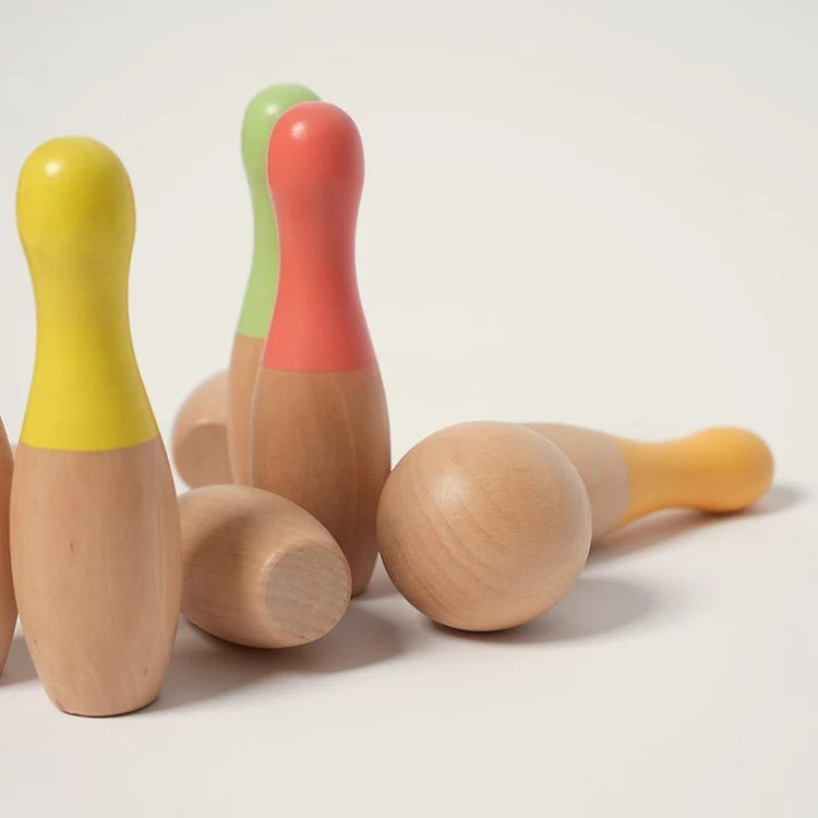 Montessori-Bowlingspiel