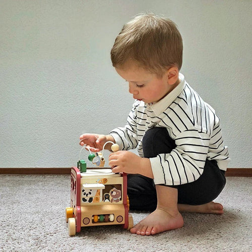 Intelligenter Montessori-Safari-Bus