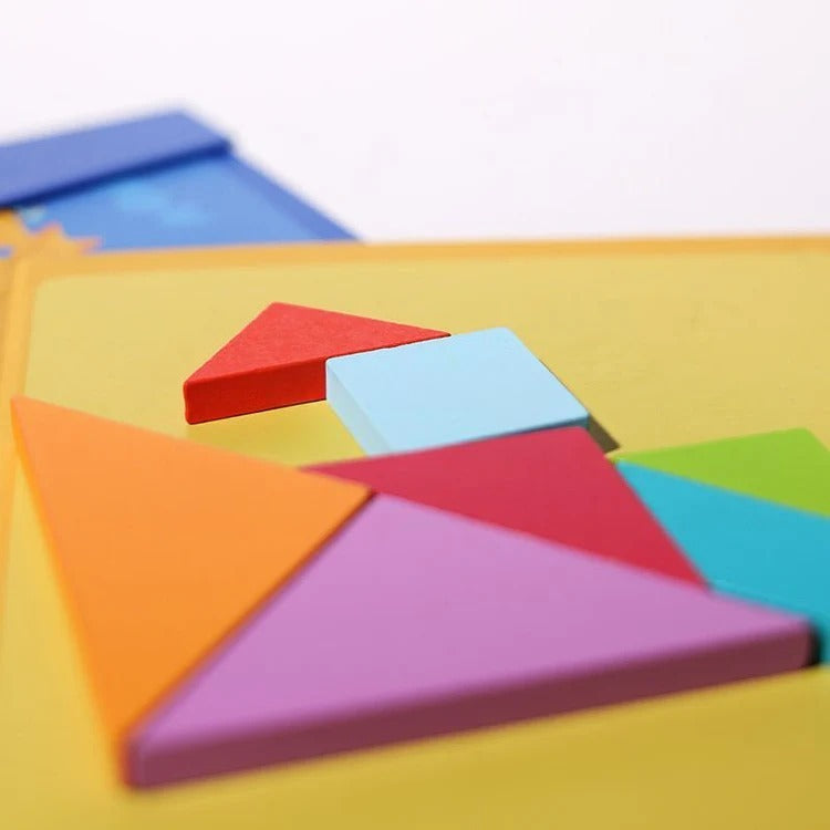Magnetisches Tangram-Montessori-Buch