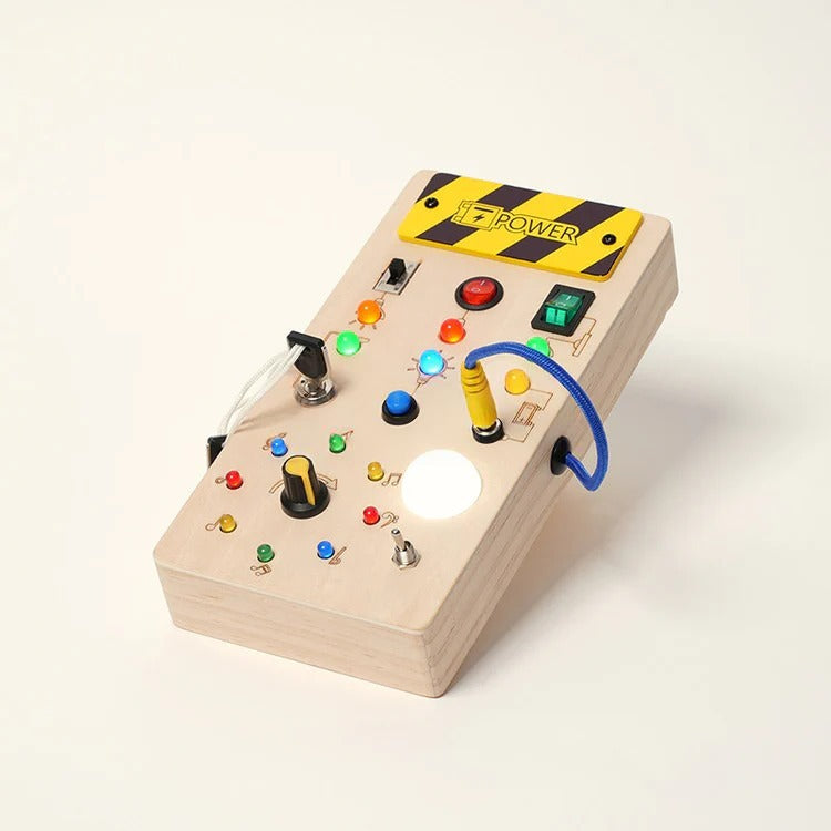 Montessori-Schalttafel