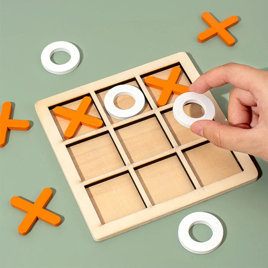 Montessori-Tic-Tac-Toe-Spiel aus Holz