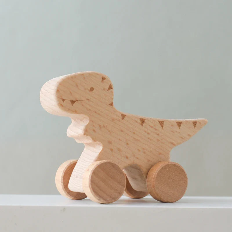 Montessori-Spielzeug mit Rädern