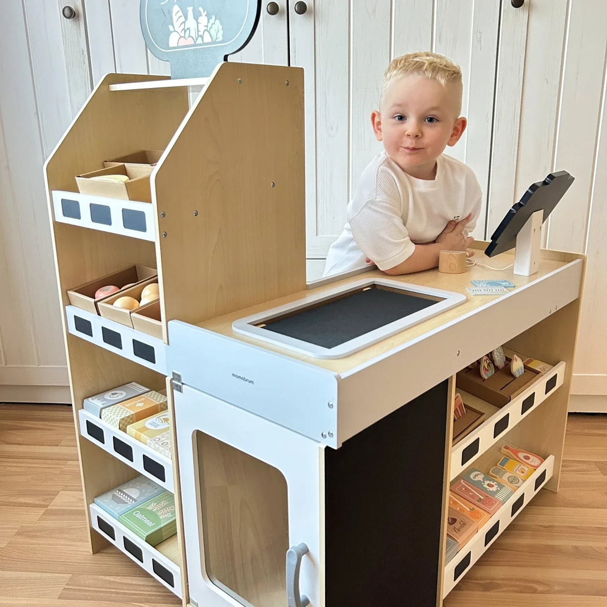 Montessori-Marktstand