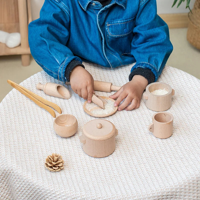 Montessori-Holzspielzeug