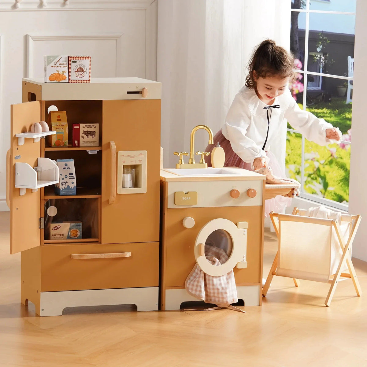 Multifunktionales Montessori-Spielmöbel aus Holz für Kinder