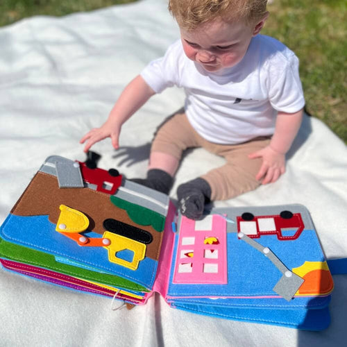 Interaktives Montessori-Buch