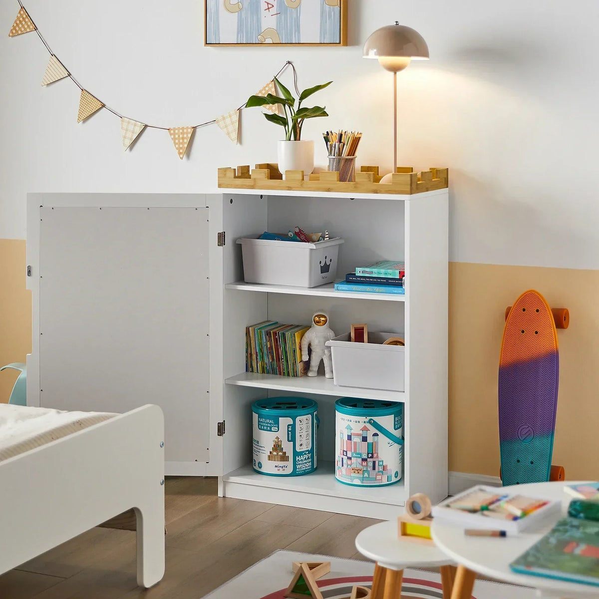Kinder Schloss Bibliothek mit Tafel für Kreide Tilda Kids