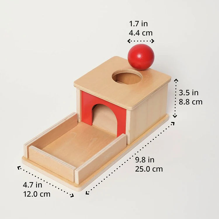 Montessori-Box zum Thema Objektbeständigkeit