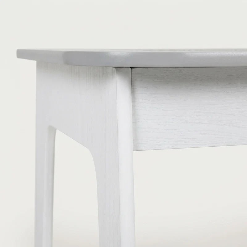 4-in-1-Montessori-Aktivitäten-Tisch mit Stühlen