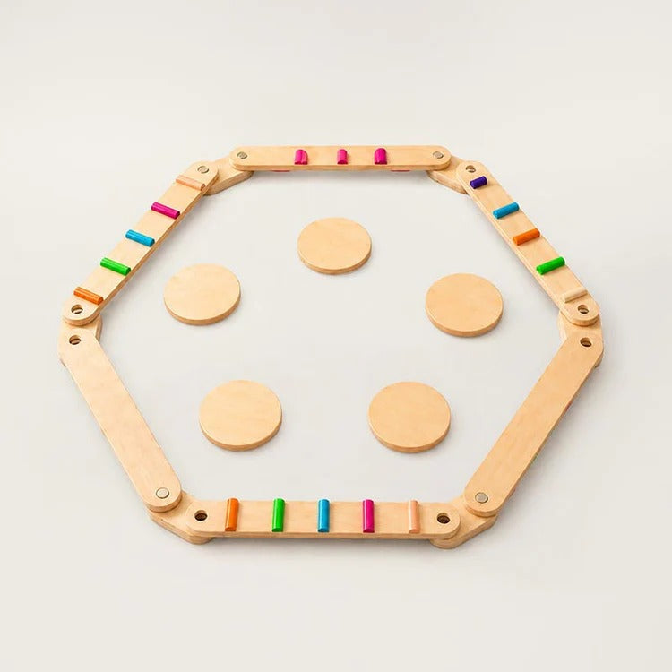 Montessori-Balancebalken und -Steine