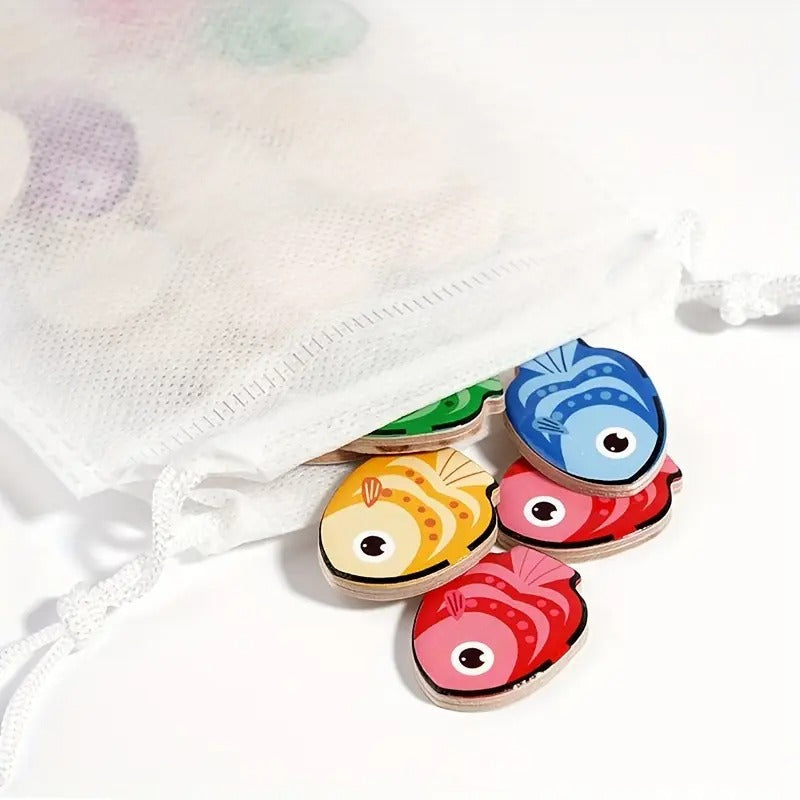 Montessori-Puzzle zur Farbabstimmung mit Fischen
