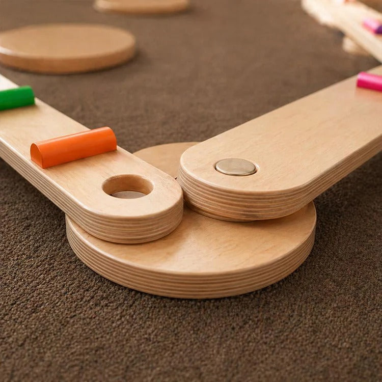 Montessori-Balancebalken und -Steine