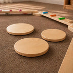 Montessori-Balancebalken und -Steine