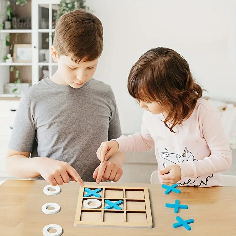 Montessori-Tic-Tac-Toe-Spiel aus Holz