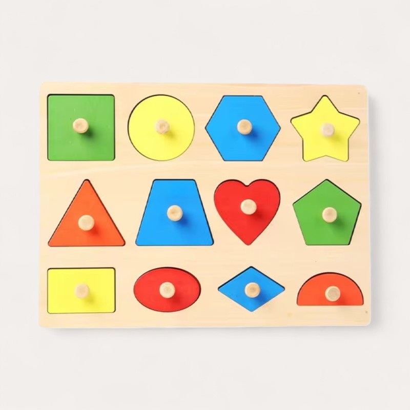 Montessori-Puzzle: Geometrische Formen und Farben