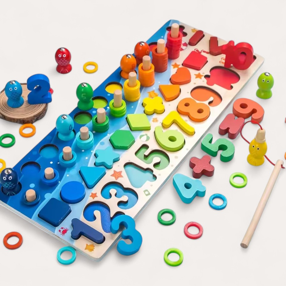 Montessori-Spiel: Angeln und Formen