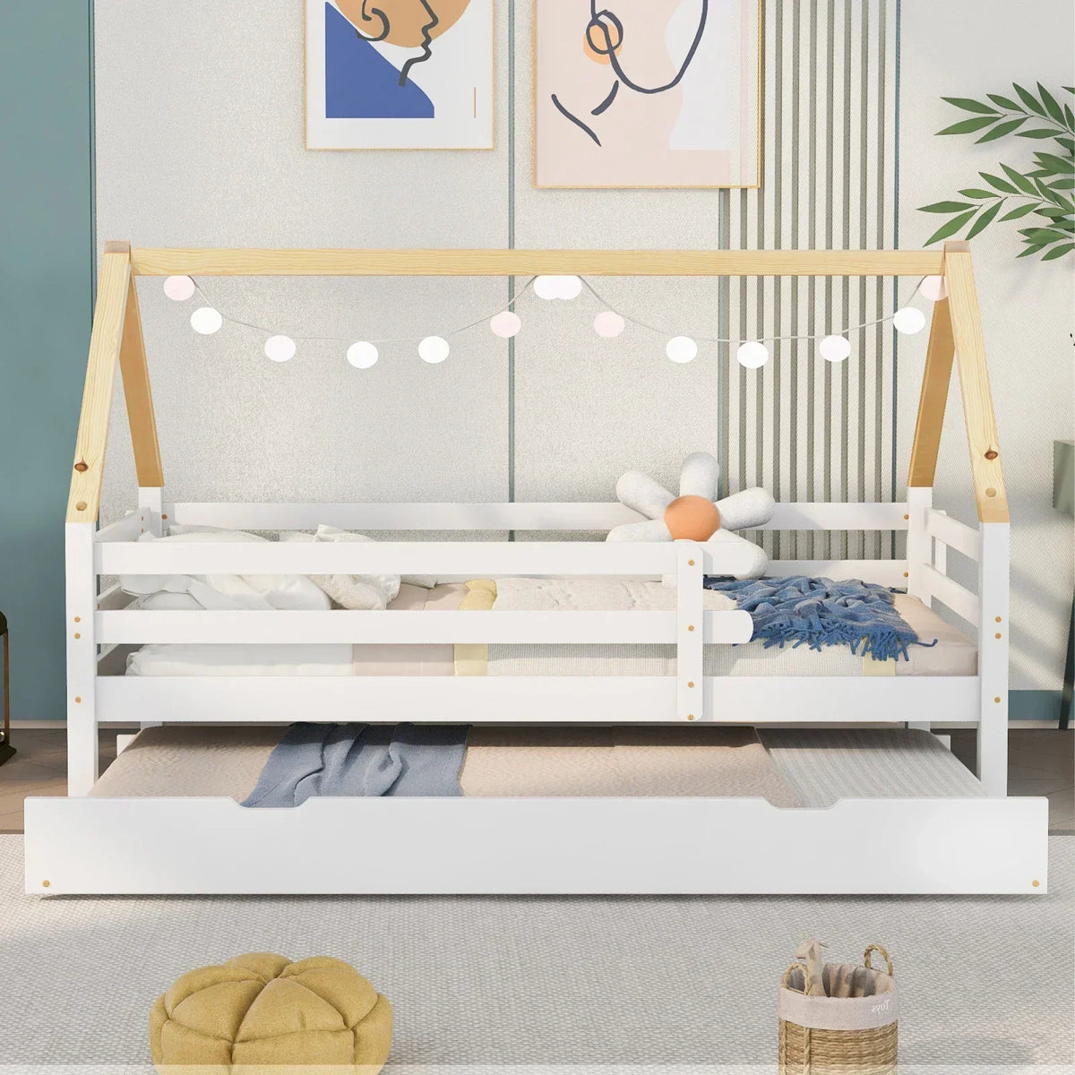 Hüttenbett mit ausziehbarem Bett weiß und natur Tilda Kids