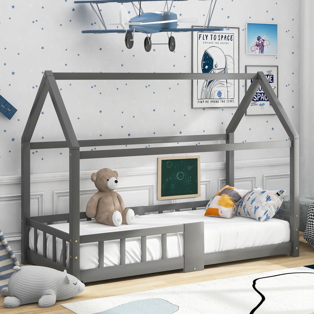 Graues Kinderbett mit Tafel und Lattenrost Lilla Kids