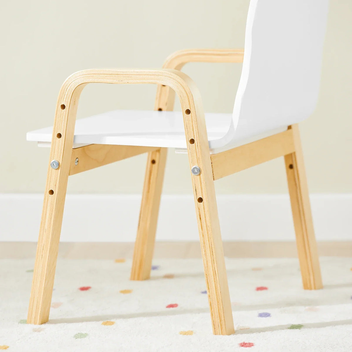 Set aus 2 verstellbaren Kinderstühlen mit Armlehnen Lilla Kids