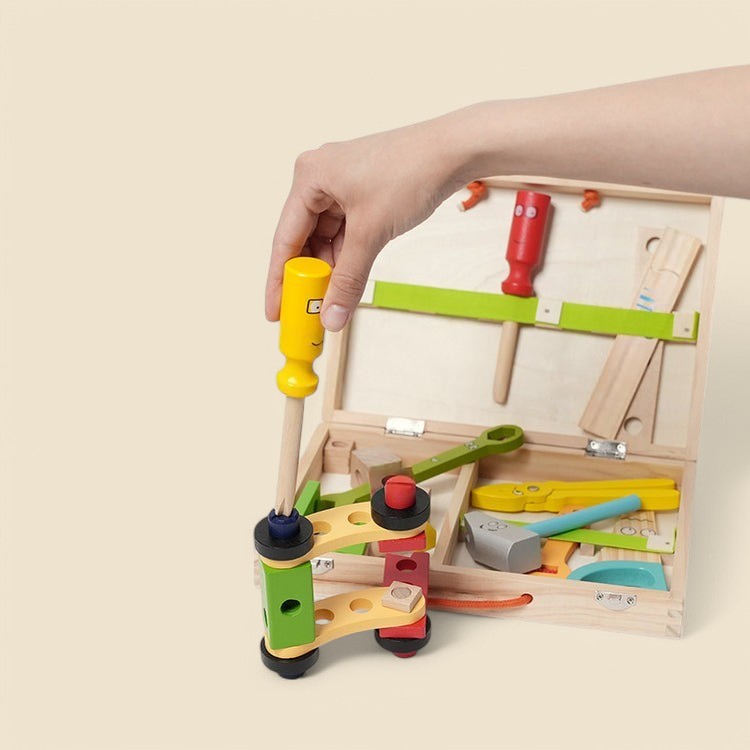 Montessori-Werkzeugkasten aus Holz