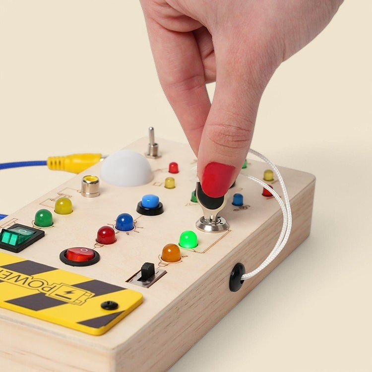 Montessori-Schalttafel